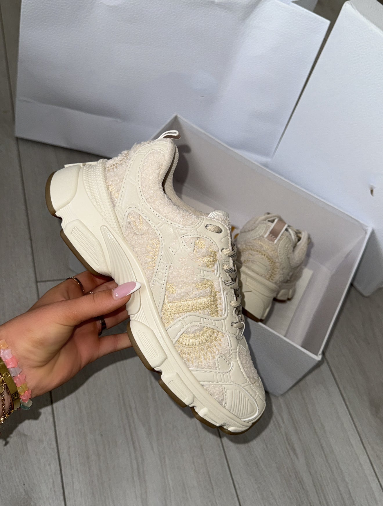 Cream Knit Runners