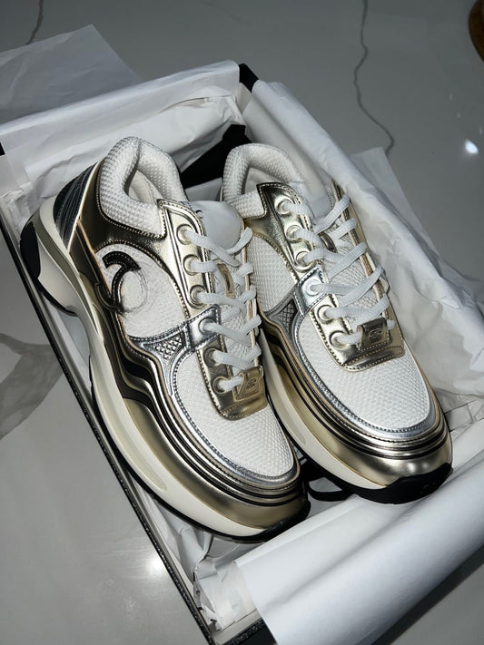 Gold Runners
