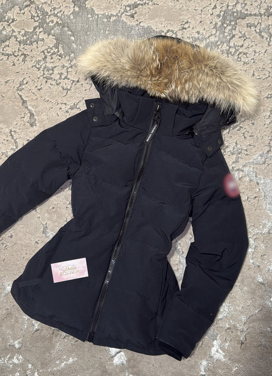 Women’s Black Coat With Fur (with drawstrings)